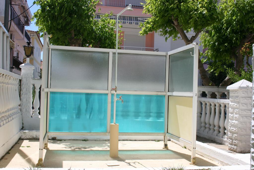 Dionisos Palms Apartments Paralia Dionisiou Extérieur photo