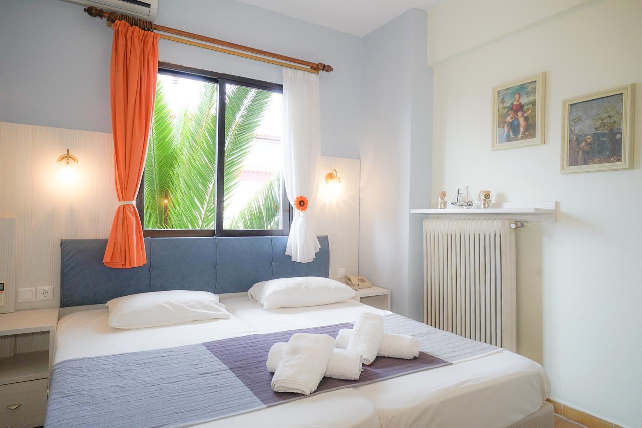 Dionisos Palms Apartments Paralia Dionisiou Extérieur photo